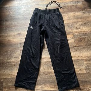 Black sweatpants